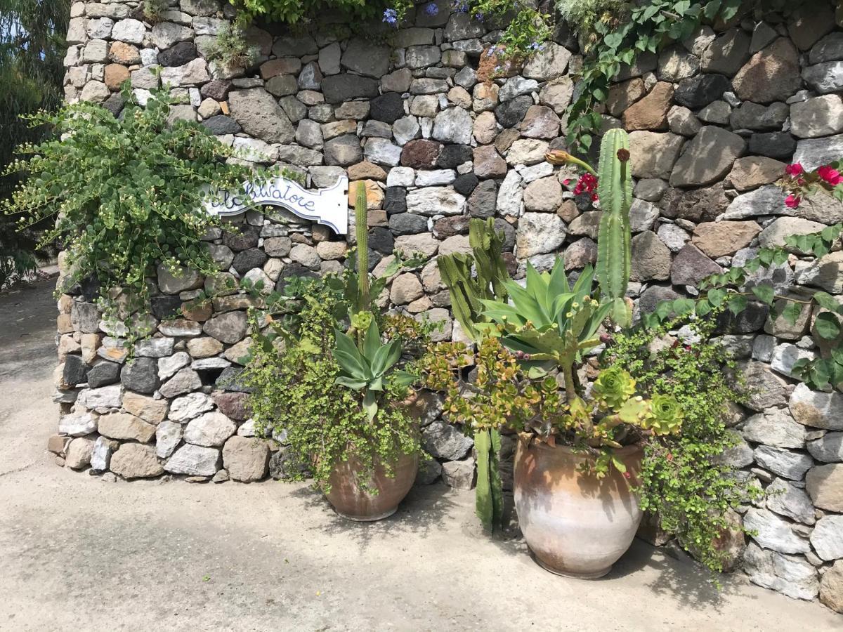 B&B Al Salvatore Di Lipari Exterior photo