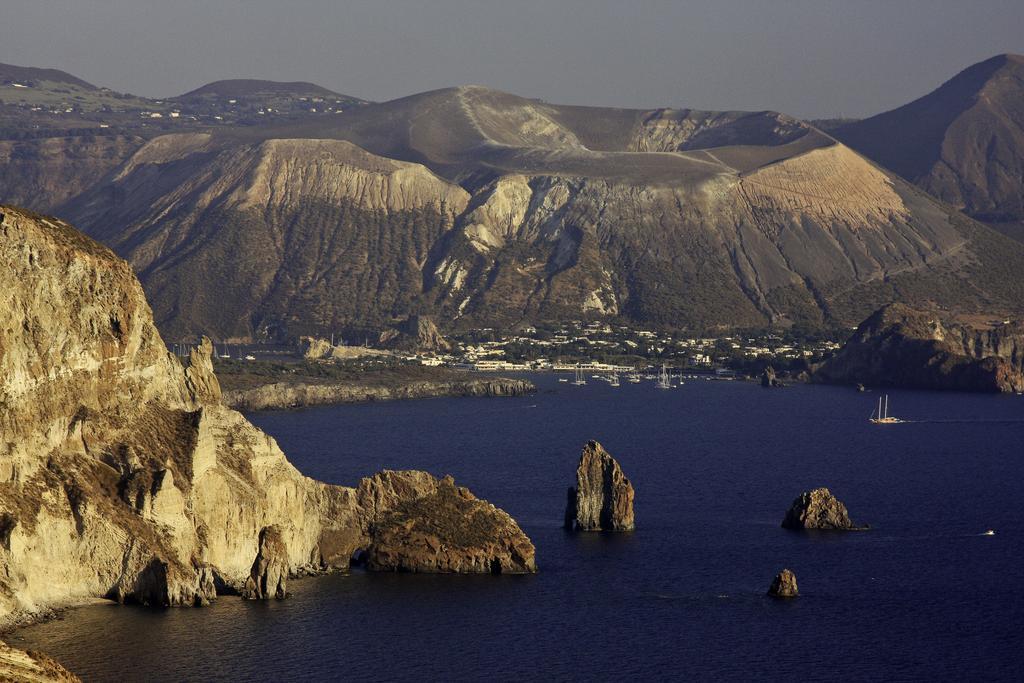 B&B Al Salvatore Di Lipari Exterior photo